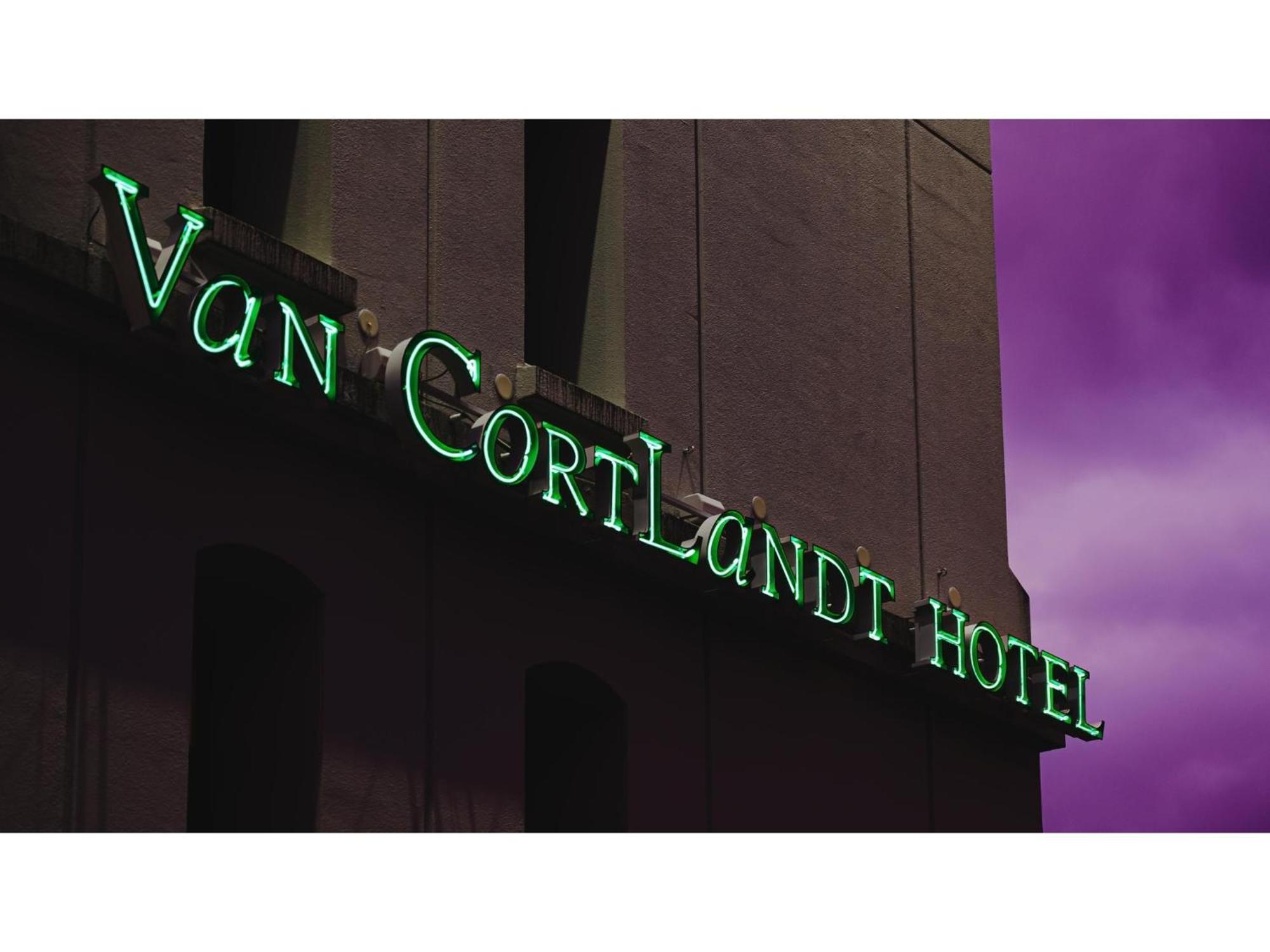 Van Cortlandt Hotel Aira Esterno foto
